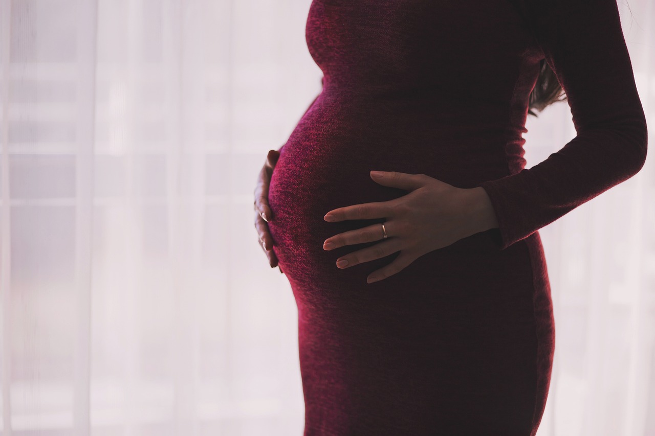 O czym należy pamiętać, dobierając majtki ciążowe?