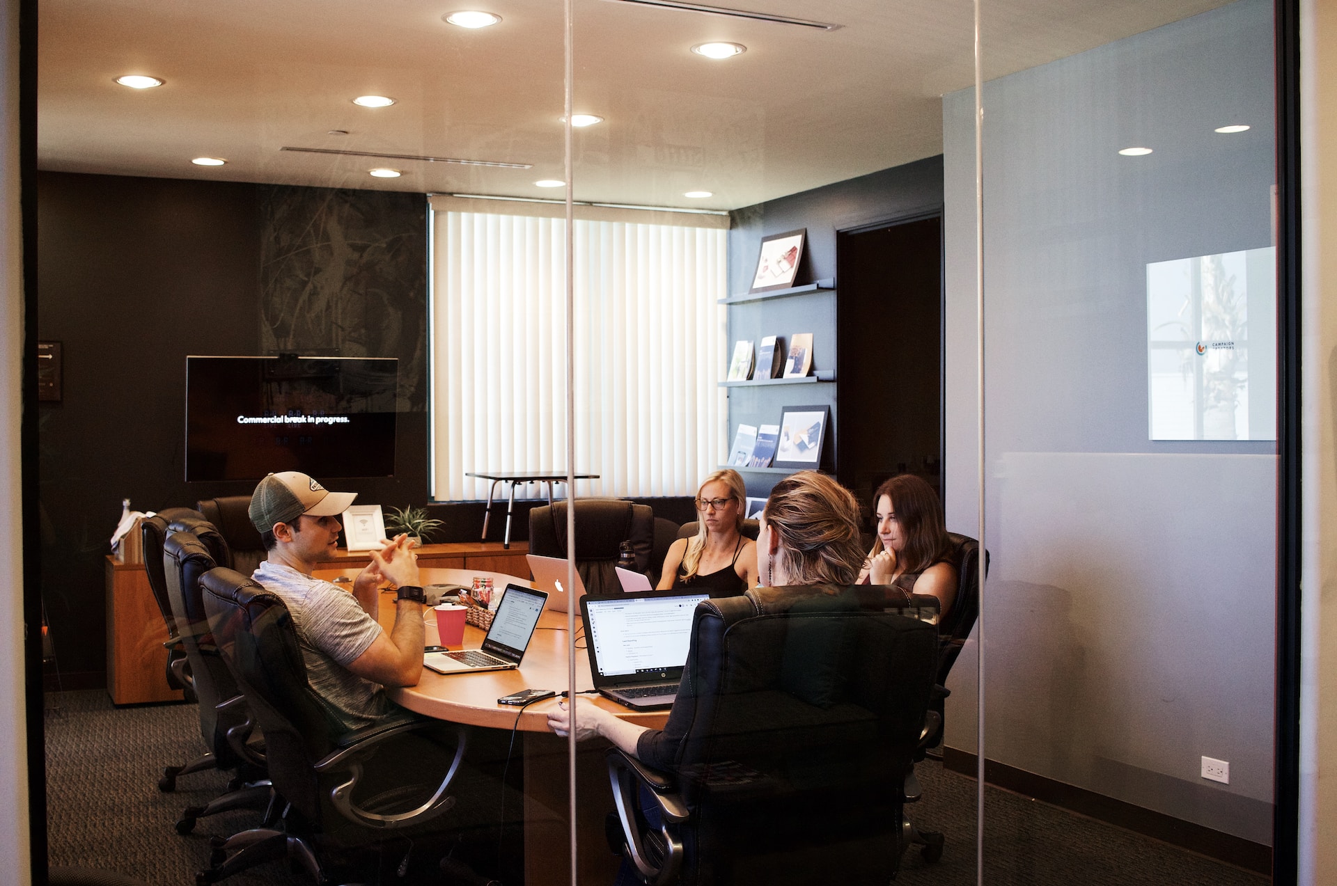 Jak aktualnie wyglądają nowoczesne wnętrza biur?